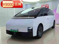 Li Auto MEGA Home Family Edition - ფოტო 1