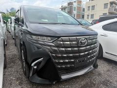 Toyota Alphard Hybrid 2.5L Premium Gold Edition - ფოტო 2