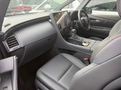 Toyota Alphard Hybrid 2.5L Premium Gold Edition - ფოტო 9