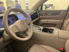 AITO Aion M9 Extended Range Max 6-Seater - ფოტო 6