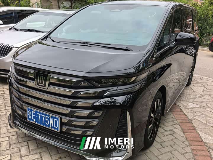 Toyota Vellfire 2024 Crown Hybrid 2.5L Premium Edition - ავტომობილი ჩინეთიდან
