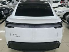 Tesla Model Y Rear-Wheel Drive - ფოტო 8