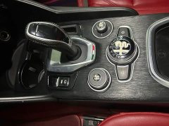 Alfa Romeo Giulia 2.0T 280HP Luxury - ფოტო 18