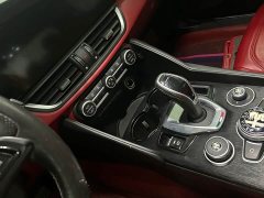 Alfa Romeo Giulia 2.0T 280HP Luxury - ფოტო 19