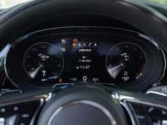Bentley Bentayga 4.0T V8 - ფოტო 13