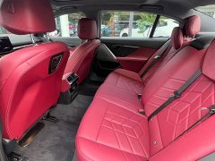 BMW i5 eDrive 35L M Sport Package - ფოტო 9