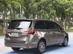Buick GL8 Land Official Business Class 652T Comfort Edition - ფოტო 5