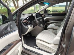 Buick GL8 Land Official Business Class 652T Comfort Edition - ფოტო 9