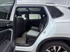 Volkswagen Taos 380TSI AWD R-Line Smart Connected Edition - ფოტო 12