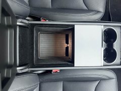 Tesla Model 3 Long Range All-Wheel Drive - ფოტო 13