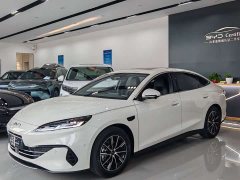 BYD Dolphin 06 DM-i Smart Drive 120KM Deluxe - ფოტო 1
