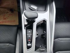 Geely Xingrui 2.0T Diesel Exclusive Cyan Green Edition - ფოტო 11