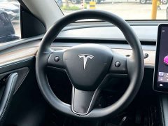 Tesla Model Y Standard Range RWD - ფოტო 12