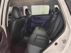 Nissan Qashqai 2.0L CVT 2WD XL Premium Prestige Commemorative Edition - ფოტო 6