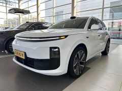 Li Auto L6 Max - ფოტო 1