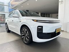 Li Auto L6 Max - ფოტო 3