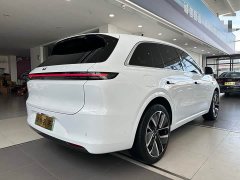 Li Auto L6 Max - ფოტო 7