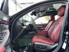 BMW 5 Series 530Li Premier M Sport Package - ფოტო 2