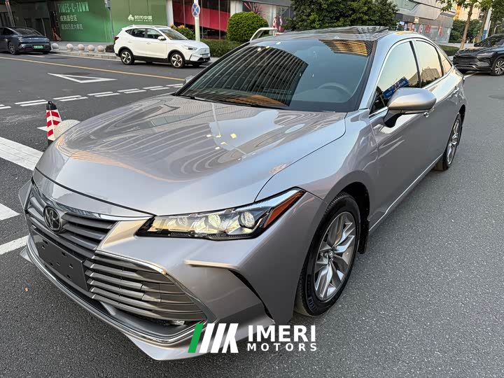 Toyota Avalon 2.5L Luxury