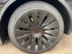 Tesla Model Y 2022 Facelift Rear-Wheel Drive - ფოტო 14