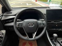 Toyota Avalon Hybrid 2.5L XLE Premium - ფოტო 12