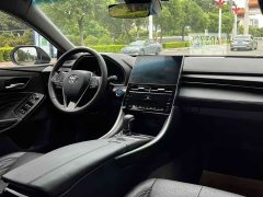 Toyota Avalon Hybrid 2.5L XLE Premium - ფოტო 14