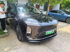 NIO ES8 Six-Seat Executive Luxury Edition - ფოტო 2