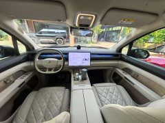 NIO ES8 Six-Seat Executive Luxury Edition - ფოტო 5