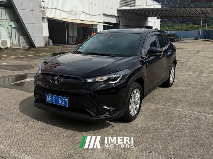 Toyota Frontlander 2.0L CVT Leading Edition