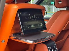 Rolls-Royce Cullinan 2018 Four-Seater - ფოტო 15