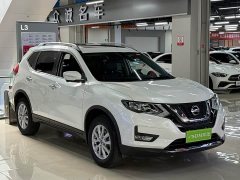 Nissan Qashqai Classic 2.0L FWD Smart Connect Comfort Edition - ფოტო 1