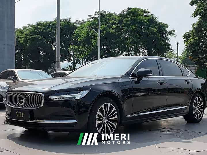 Volvo S90 Plug-in Hybrid T8 Plug-in Hybrid AWD Long Range Smart Luxury Edition