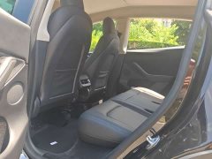 Tesla Model Y Standard Range RWD - ფოტო 9