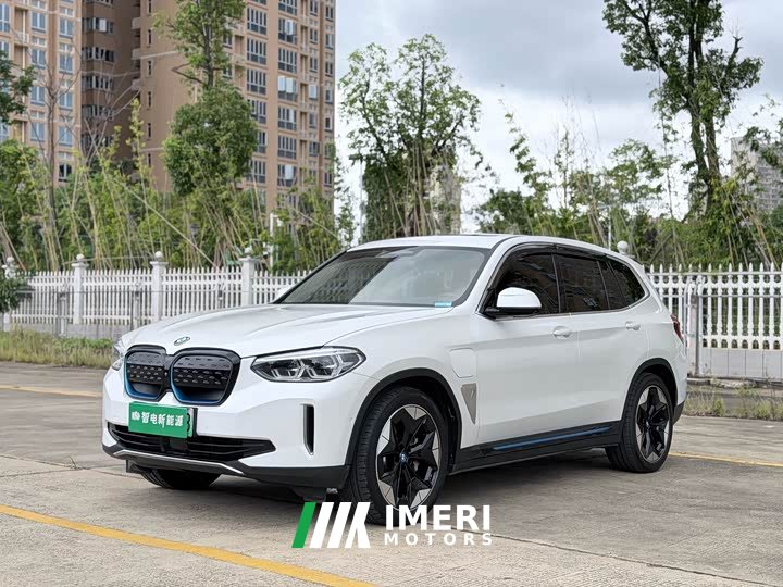 BMW iX3 Leading Edition - ავტომობილი ჩინეთიდან