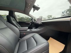 Tesla Model Y Long Range All-Wheel Drive - ფოტო 7