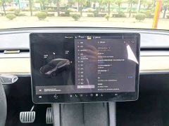 Tesla Model Y Performance All-Wheel Drive - ფოტო 9