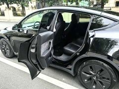 Tesla Model Y Rear-Wheel Drive - ფოტო 9