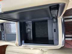 Toyota Vellfire Crown Hybrid 2.5L HV Luxury Edition - ფოტო 15