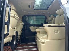 Toyota Vellfire Crown Hybrid 2.5L HV Luxury Edition - ფოტო 7