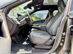 BMW iX xDrive40 - ფოტო 14