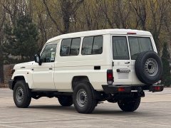 Toyota Land Cruiser (Imported) LC78 2.8T Diesel - ფოტო 8