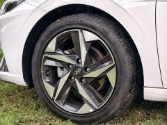 Hyundai Elantra 240TGDi DCT GLX Elite - ფოტო 13