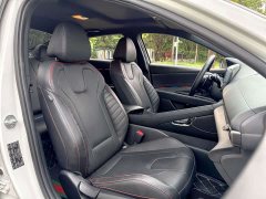Hyundai Elantra 240TGDi DCT GLX Elite - ფოტო 17
