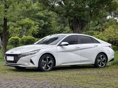 Hyundai Elantra 240TGDi DCT GLX Elite - ფოტო 3