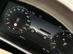 Land Rover Range Rover 3.0 L6 400PS Heritage Extended Wheelbase Classic Edition - ფოტო 15
