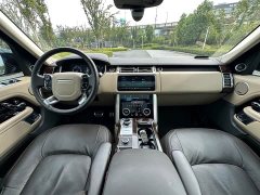 Land Rover Range Rover 3.0 L6 400PS Heritage Extended Wheelbase Classic Edition - ფოტო 8