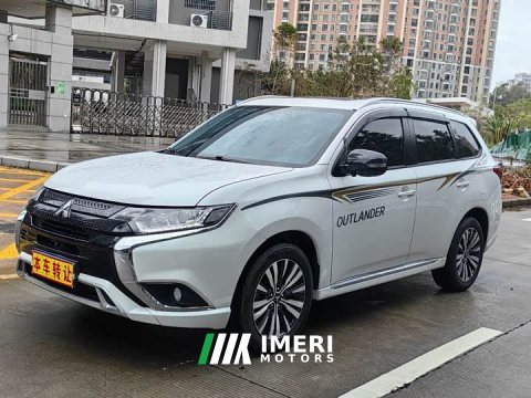 2021 Mitsubishi Outlander 2020 2.0L FWD Comfort 7-Seater - ავტომობილი ჩინეთიდან