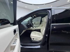 Li Auto L6 Pro - ფოტო 16