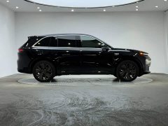 Li Auto L6 Pro - ფოტო 3