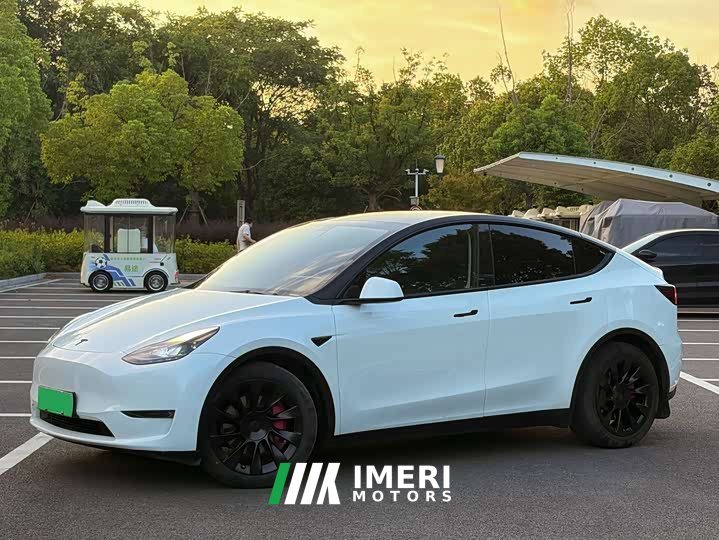 Tesla Model Y Long Range All-Wheel Drive 3D7 - ავტომობილი ჩინეთიდან